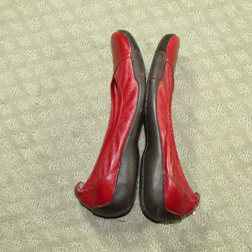 Naturalizer Red Women's Flats - Picture 4 of 6